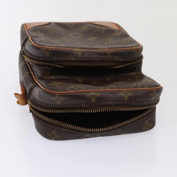 LOUIS VUITTON Monogram Amazon Shoulder Bag - Picture 5 of 16